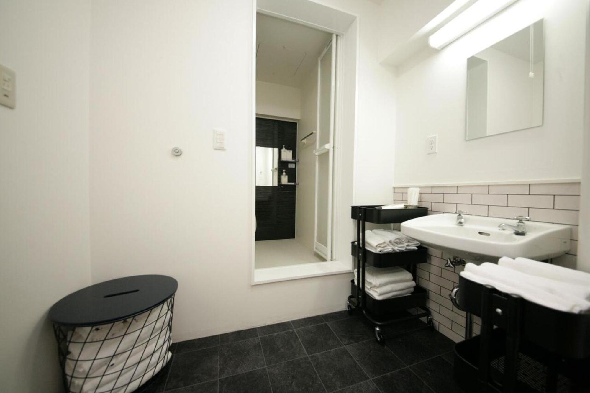 Goom Hotel Hakata-Higashihie-Ekimae Fukuoka  Ngoại thất bức ảnh